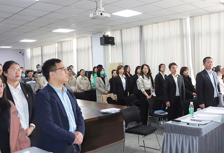 利菲爾特 利菲爾特